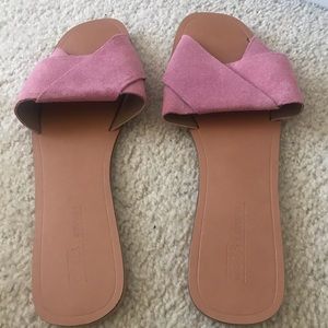 REDUCED REDUCED PINK sandals
